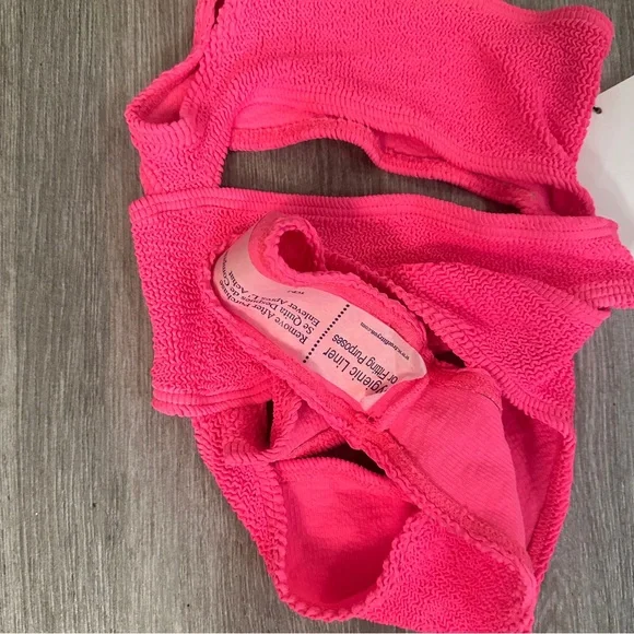 Bond Eye Rico Cutout One Piece Swimsuit Neon Azaela One Size NWT - Picture 3 of 3